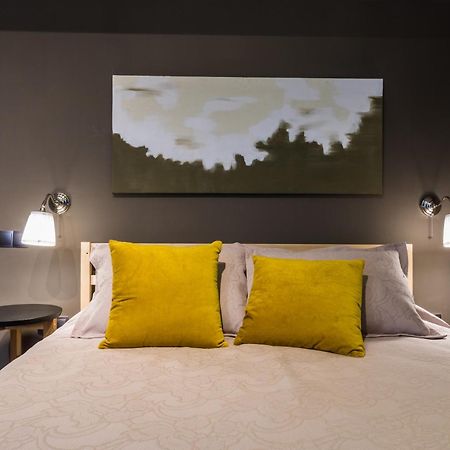 Апартаменти Moma, Contemporary Design At Old Tbilisi. Perfect Location Екстер'єр фото